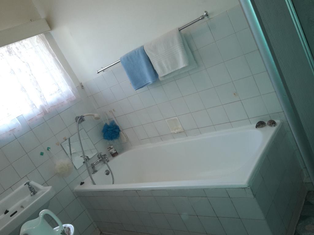 Heila'S In House Family Room-Homestay! Μπλουμφοντέιν Εξωτερικό φωτογραφία